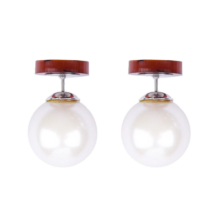 I found this at #moonandlola! - Dalton 360 Studs side view